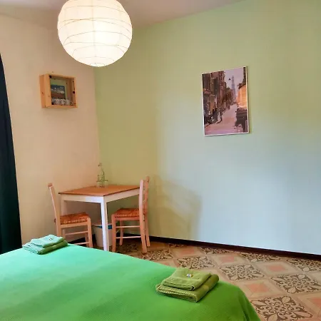 לינה וארוחת בוקר 